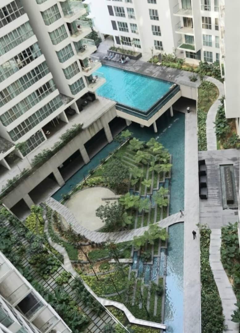 Regalia Suites Klcc View Rooftop Infinity Pool By Angkasa Homes Kuala Lumpur Exterior foto